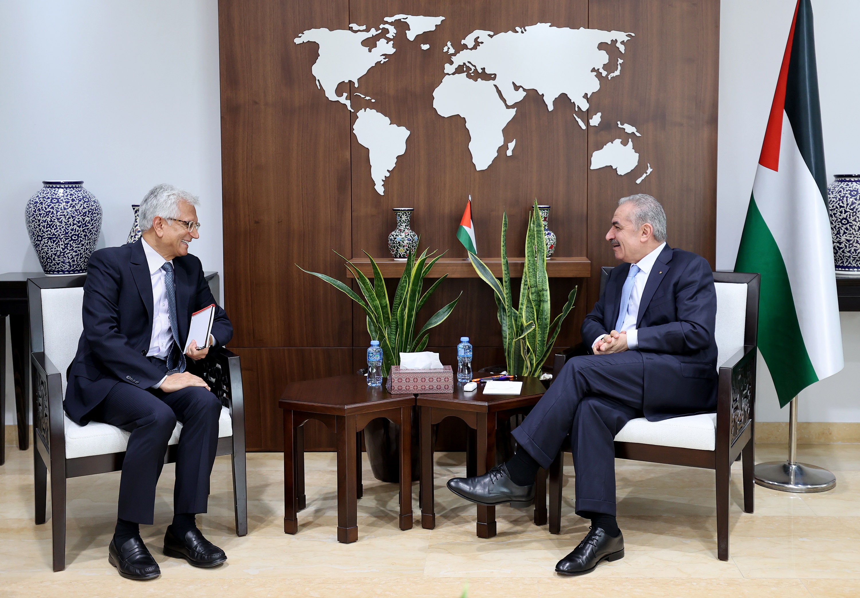 جانب من الاجتماع